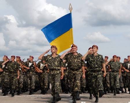Украинскую армию уничтожает собственная власть