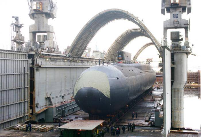 На стапелях "Севмаша" строится рекордное количество подводных лодок и кораблей