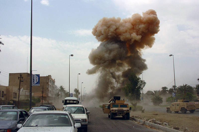 Двойной взрыв в Ираке, погибли не менее 7 человек