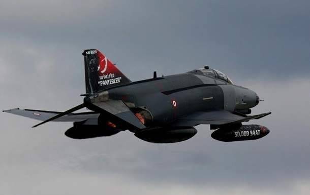 Турция нанесла авиаудары по курдам в Ираке