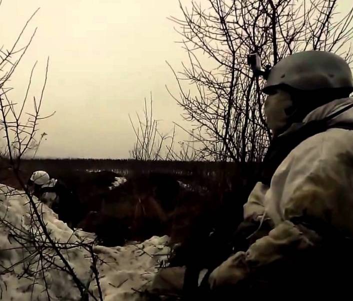 Разведка ДНР: Киев перебросил к фронту 130 единиц артиллерии, танков и БМП