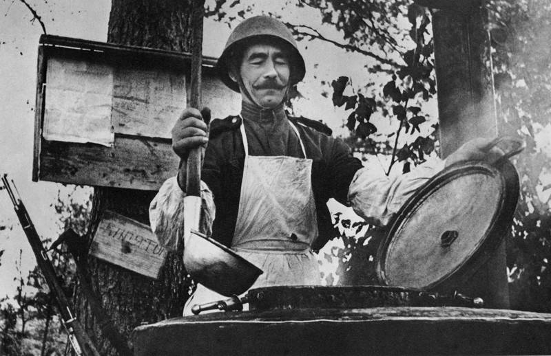 Полевая кухня с диверсантами Полевая кухня с диверсантами