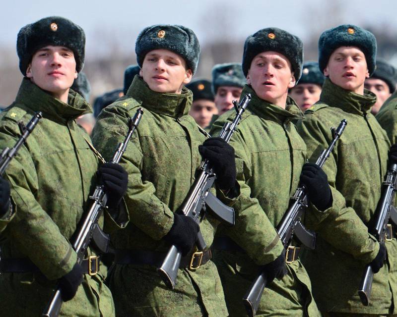 Армия РФ набирает популярность
