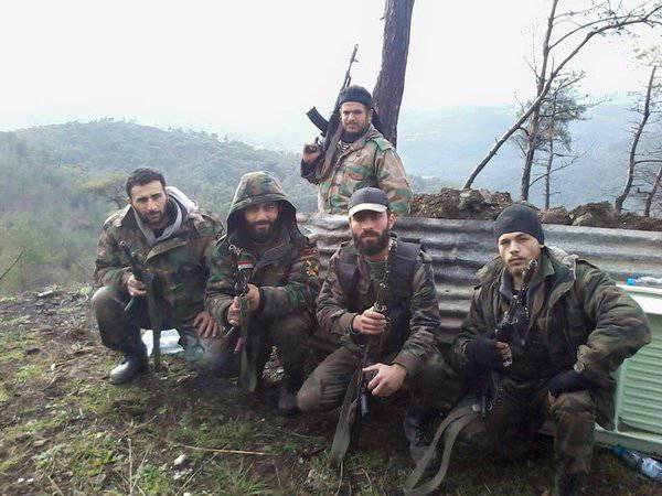 Сирийская армия штурмует штаб 1-й прибрежной дивизии в Рабия Сирийская армия штурмует штаб 1-й прибрежной дивизии в Рабия