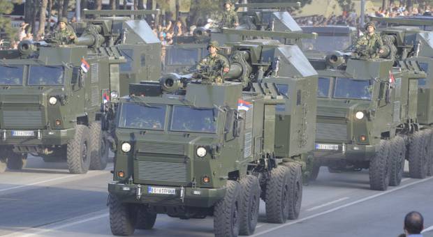 Производители гаубиц в Сербии: Наша «Нора» сильнее, чем хорватская «Рancera» Производители гаубиц в Сербии: Наша «Нора» сильнее, чем хорватская «Рancera»