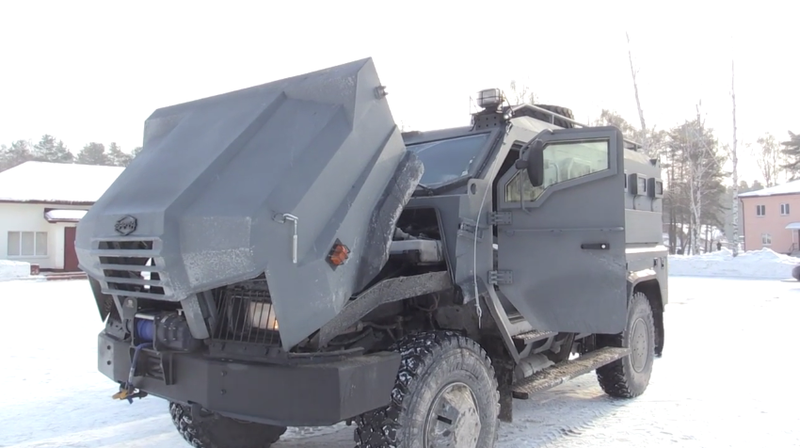 Украинский бронеавтомобиль «Варта-2» проходит испытания на полигоне