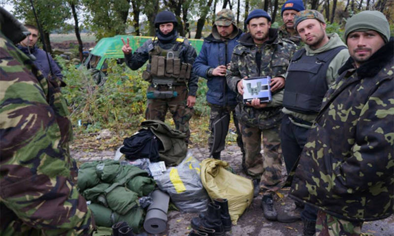 Волонтеры не желают больше снабжать украинскую армию