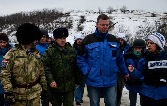 Первый Украинский: под Мариуполем затишье перед бурей, танки хотят Счастья
