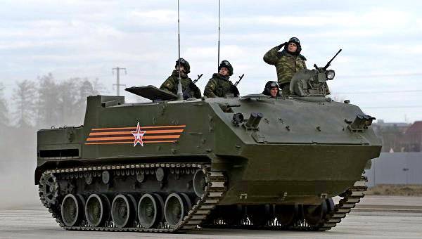 В России проходят испытания машины противотанковой артиллерии "Робот"