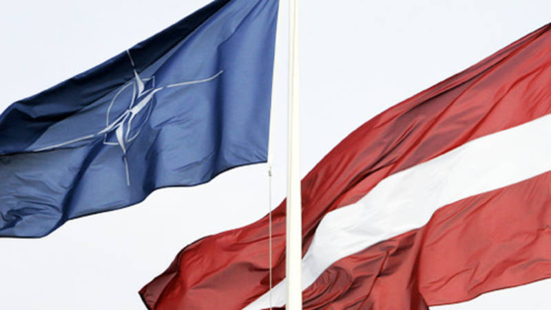 Мольбы об оккупации: Латвия взывает к присутствию НАТО