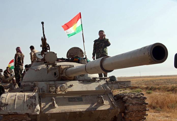 Курды ведут бой с бандами террористов на границе с Турцией