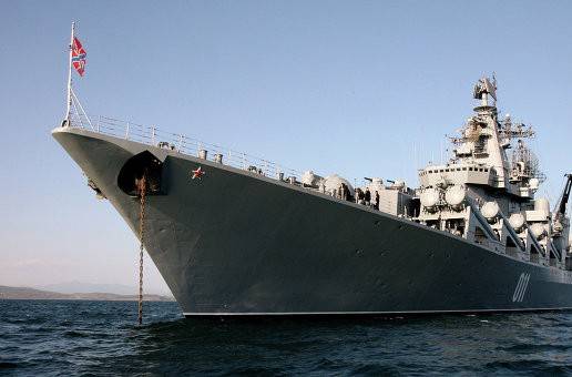 Ракетный крейсер «Москва» вернулся в Севастополь из Средиземноморья