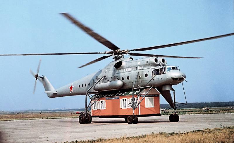 Ми-10: первый «летающий кран»