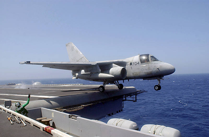 Противолодочный самолет S-3B «Viking» ВМФ США