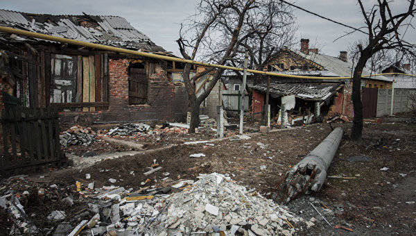 Украинские военные в течение четырех часов обстреливали западную окраину Донецка