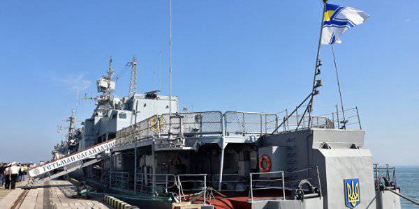 «Сепаратисты» захватили Военно-морской флот Украины