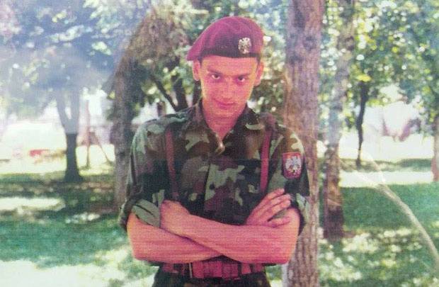 Боевики ОАК осуждены на 15 лет тюрьмы за убийства сербских солдат в Косово Боевики ОАК осуждены на 15 лет тюрьмы за убийства сербских солдат в Косово