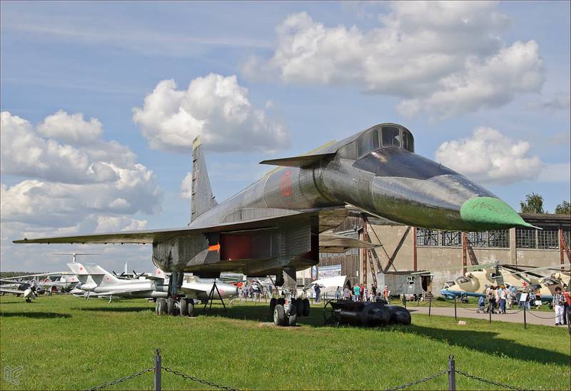 Молчание Монино: что станет с крупнейшим российским авиационным музеем?