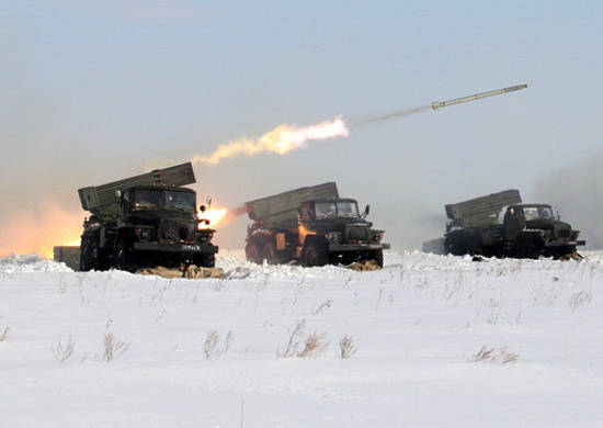 12 модернизированных "Градов" получили артиллеристы ЗВО
