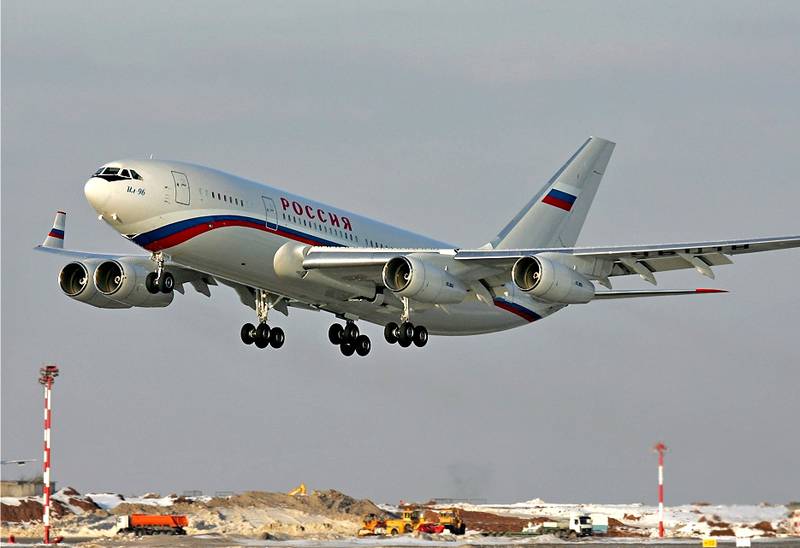 Ил-96 и Боинг-747: президентские самолеты
