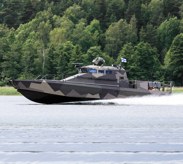 Десантный катер прибрежной зоны типа Watercat M18 AMC ВМС Финляндии