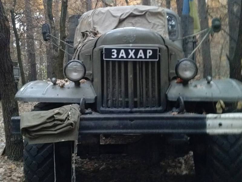 Автомобили ЗиЛ-157 в украинской армии