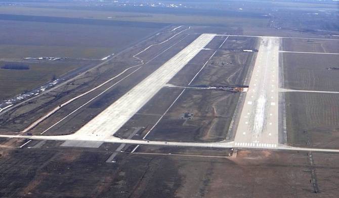 Новая взлетно-посадочная полоса на аэродроме Энгельс передана в эксплуатацию