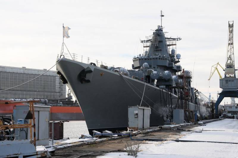 Около 20 кораблей и подлодок ВМФ РФ проходят модернизацию