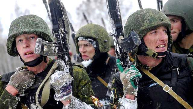 В Крыму усилена концентрация войск