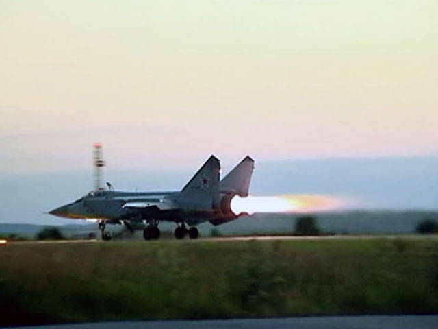 Ночной полет в стратосферу на МиГ-31