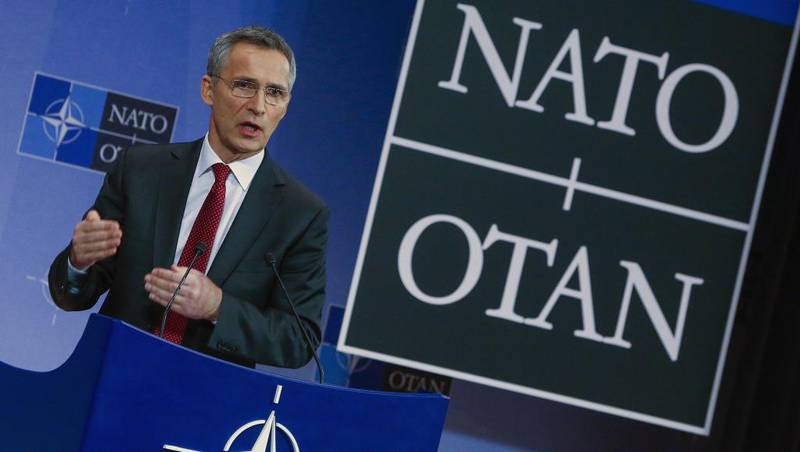 НАТО подключилась к сдерживанию потока мигрантов в Эгейском море