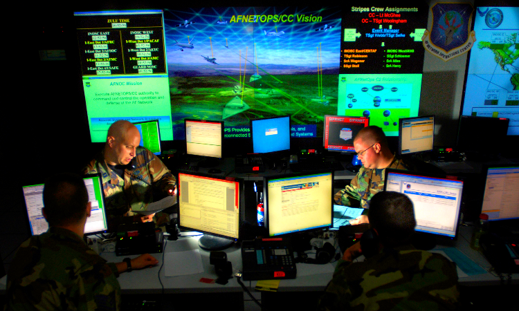 Пентагон приглашает хакеров для взлома сайтов Минобороны