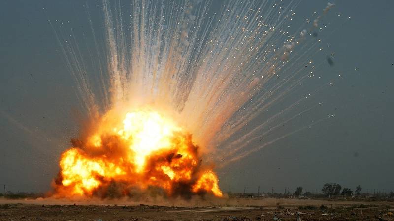 Превратить Донбасс в пустыню: как ВСУ бомбами уничтожают мирных жителей