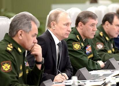 Путин велел безусловно обеспечить выполнение военных заказов