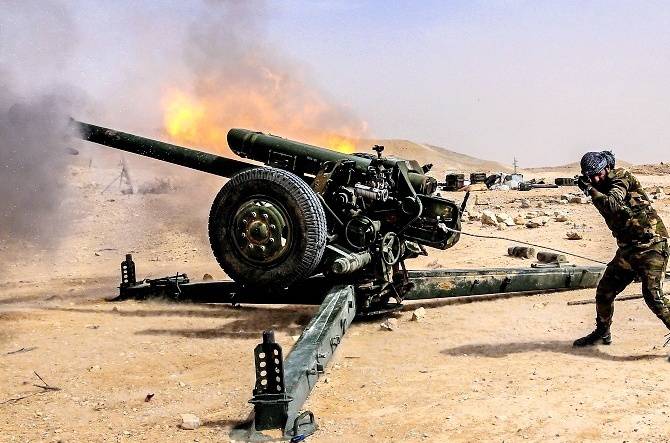 ИГИЛ сдержало первую волну штурма Карьятейна сирийской армией