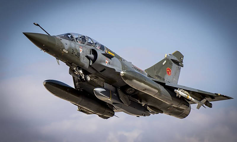 Mirage 2000D выпустили ракеты SCALP EG по позициям "Халифата"