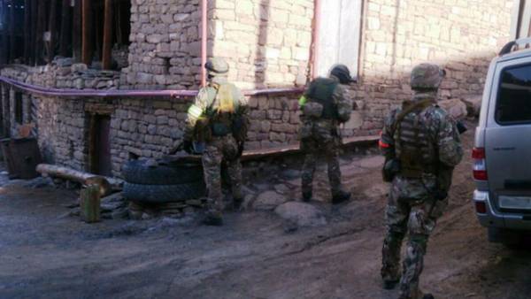 В Дагестане задержаны пособники ИГ, готовящие теракты в РФ