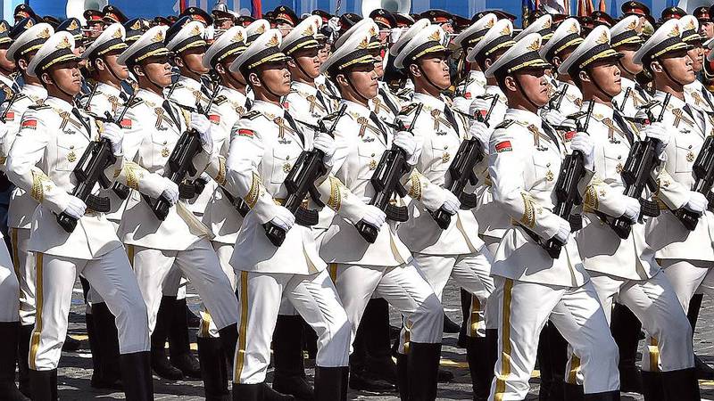 Китай наращивает военный бюджет на 8%
