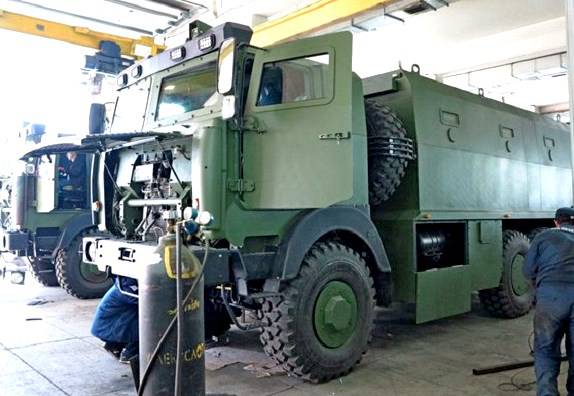 Украинцы разработали броневик на базе белорусского грузовика МАЗ