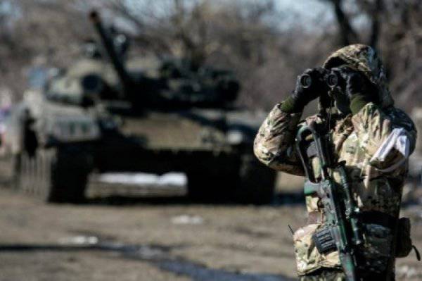 Пока Киев ведёт разведку боем, в Донецке идёт борьба за власть