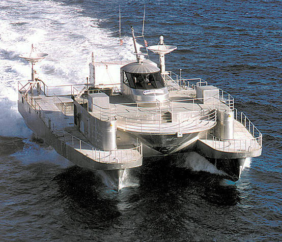 Экспериментальное двухкорпусное судно с малой площадью ватерлинии «Sea Slice»