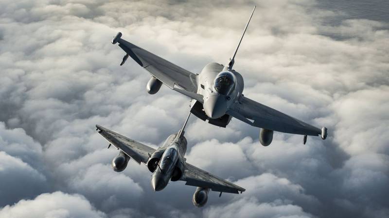ВВС Франции сократились на 40 процентов за восемь лет