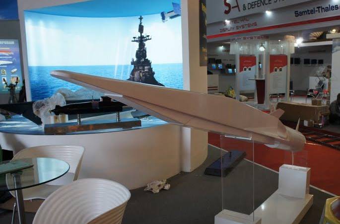 В России начались испытания гиперзвуковых крылатых ракет «Циркон»