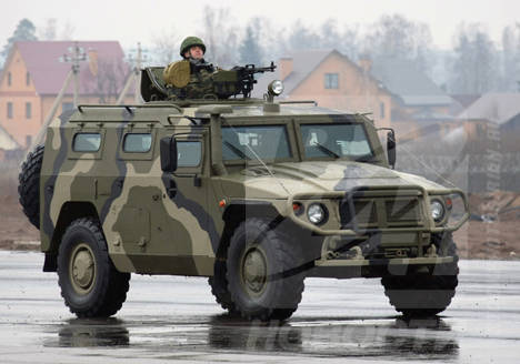 «Тигр» - разведчик, "видящий" на 10 километров,  разработан для российской армии