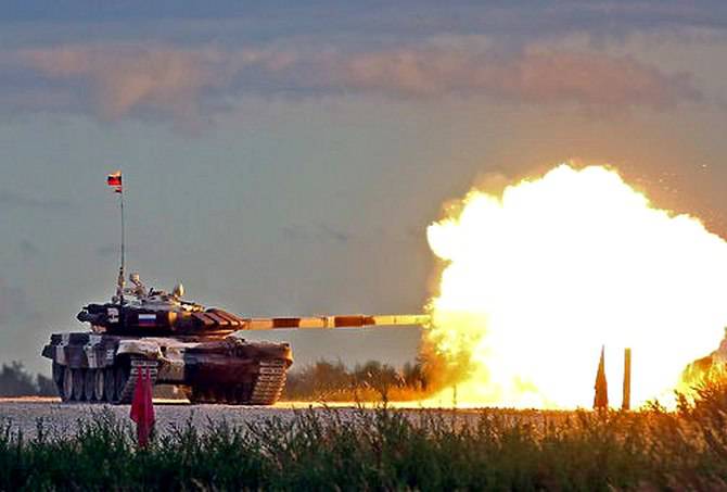 Российские танкисты отстрелялись на крупнейшем в Европе полигоне Мулино