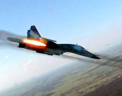 Российская авиация сравняла с землей основную топливную базу ИГИЛ
