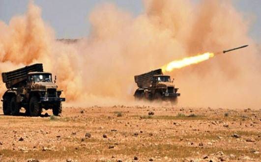 Сирийская армия продвигается к удерживаемому террористами городу Карьятейн