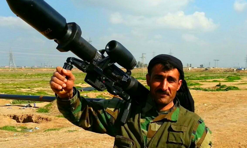 Как немцы тренируют курдов игрушечными танками