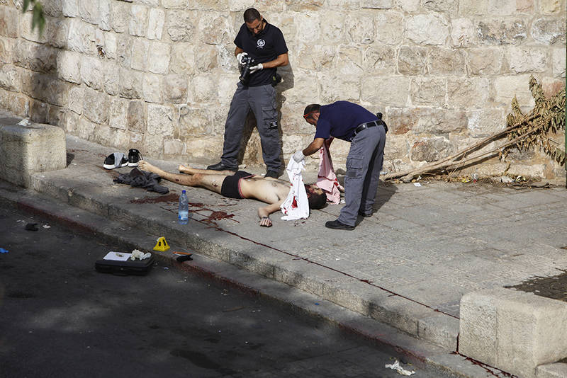 Израильские силы убили палестинца, пырнувшего ножом офицера