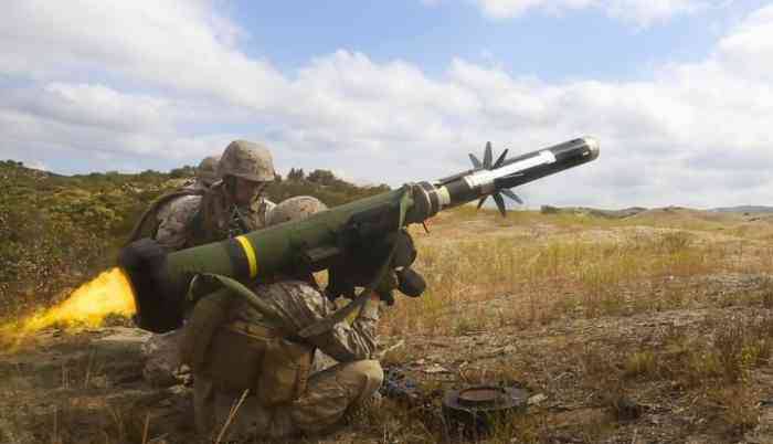 НАТО готово поставлять Украине летальное оружие